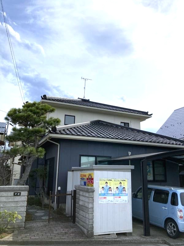 須坂市光ヶ丘ニュータウンにあるECCジュニア光ケ丘ニュータウン教室の外観