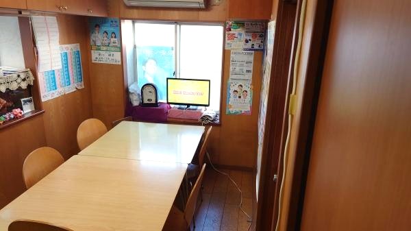 ECCジュニア鈴木町１丁目教室の内観