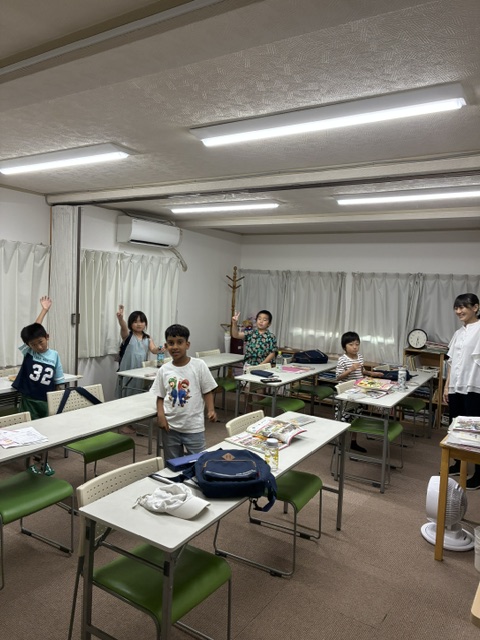 ECCジュニアの教材を使った英語のレッスン