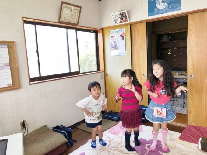 ４，５歳児さんのクラス、2歳まなびのさんぽクラス