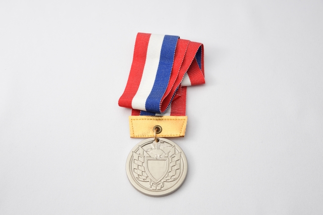 ht240448　ECCジュニア本部より銅メダルが授与されました！