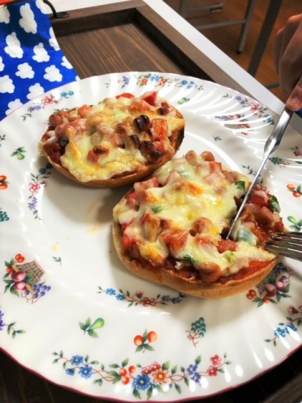 Tiny Pizzas