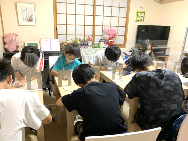 名古屋市緑区有松 英会話 ECC清水山<br>中学生2学期中間テスト♪