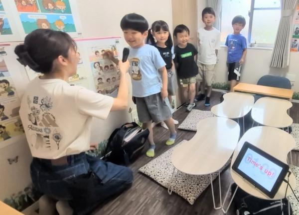 小学生たちが楽しく学ぶ英語・英会話教室
