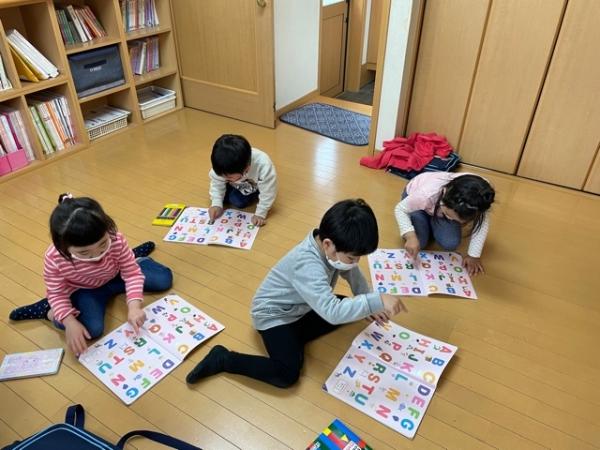 伸び伸びと自然に英語を学べる、幼児クラス！！