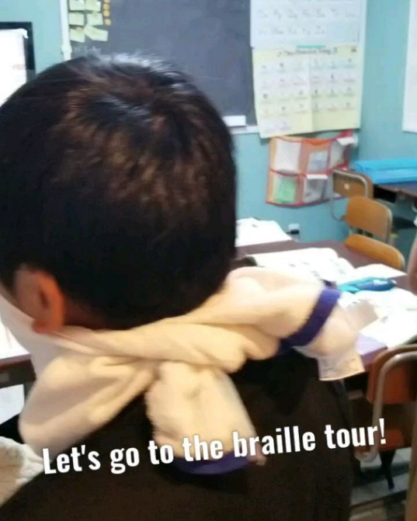 小学3・4年生中級クラス Let's go to the braille tour!