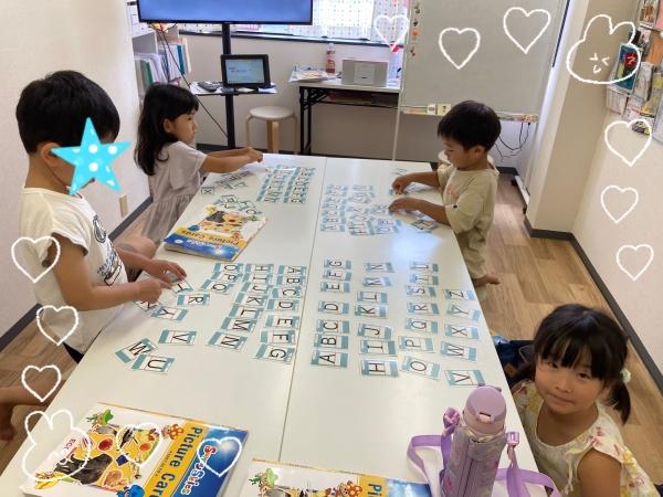 アルファベットカード並べ♡4〜5歳児さん