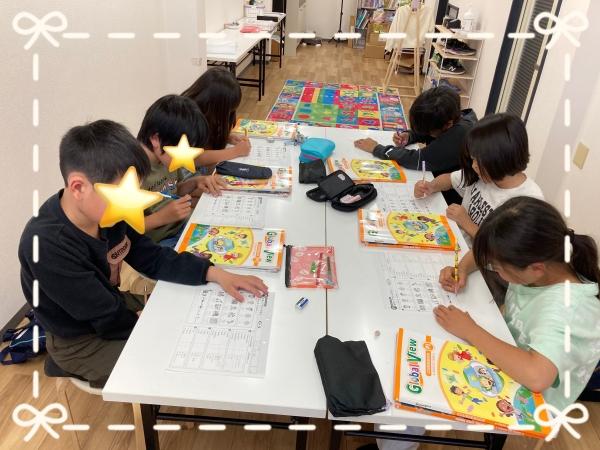 中学へと続け！読み書きもしっかり頑張ります★