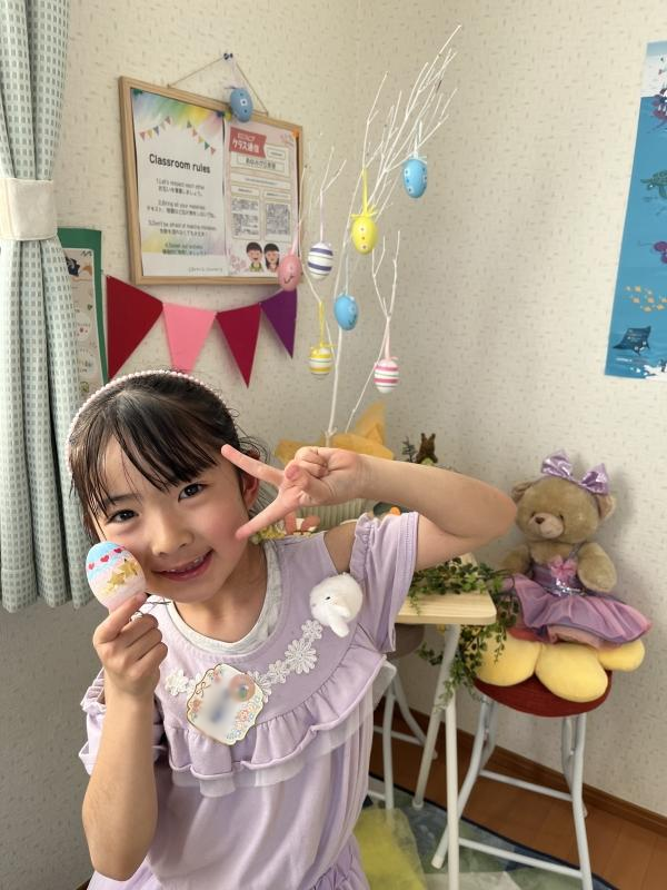 ht143371 イースターペインティングで作ったイースターエッグ、とっても素敵に出来たね♪