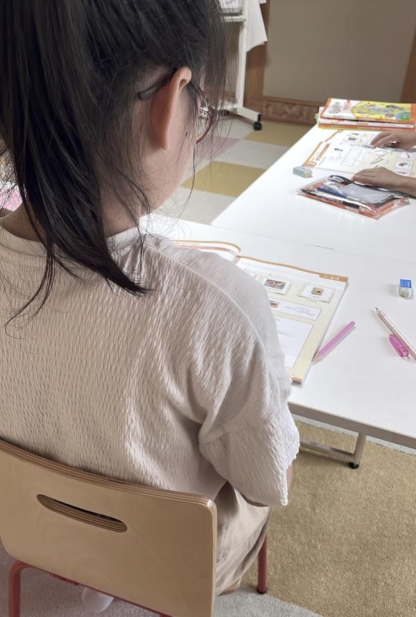 〔中学年〕世界の楽器を通して音と英語を楽しもう！