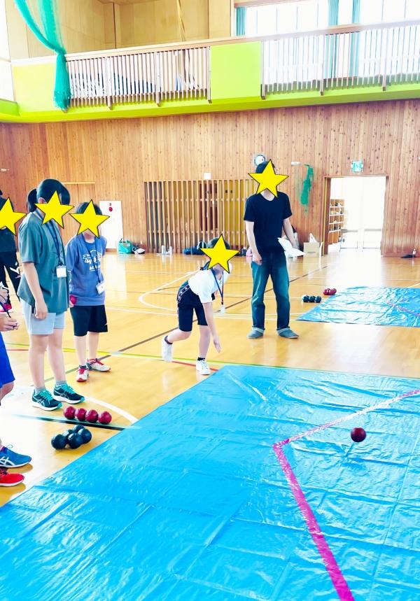 高社小学校へ