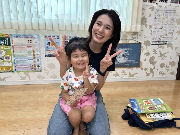 9月13日　Happy Birthday! 2歳児さん、お母様と一緒、たのしいね！