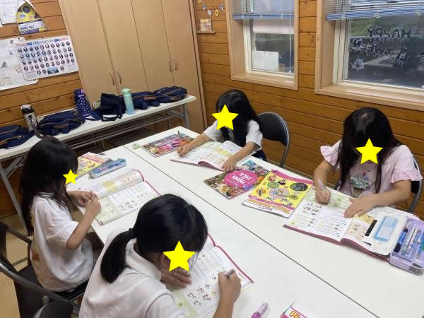 小学校低学年クラス「将来何になりたい？」