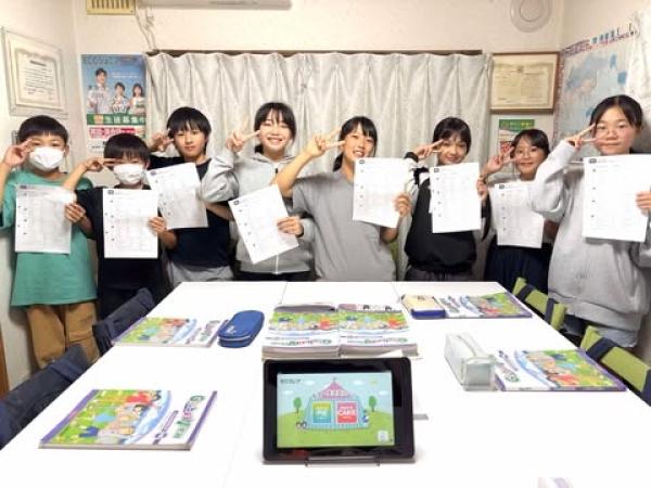 ht010546 2025/9/30 PA（火）小６クラス　ウィークリーテスト全員満点　おめでとう～☆