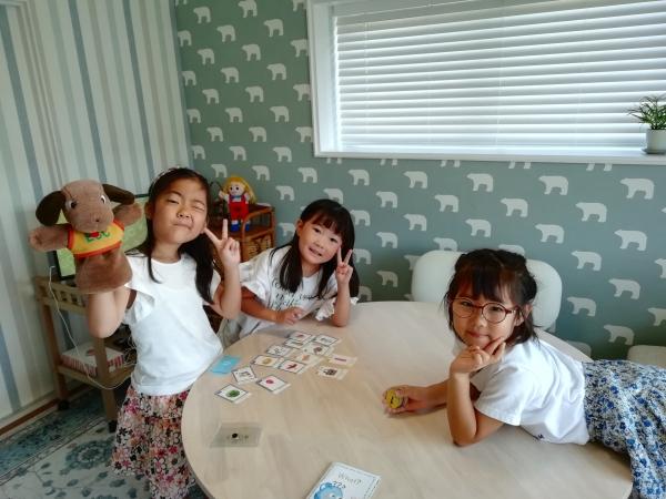 幼児ＰＢ 土曜クラス、レッスン思いきり楽しんでいます！