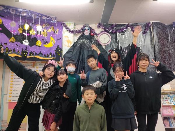 ht220868v HAPPY HALLOWEEN 2025