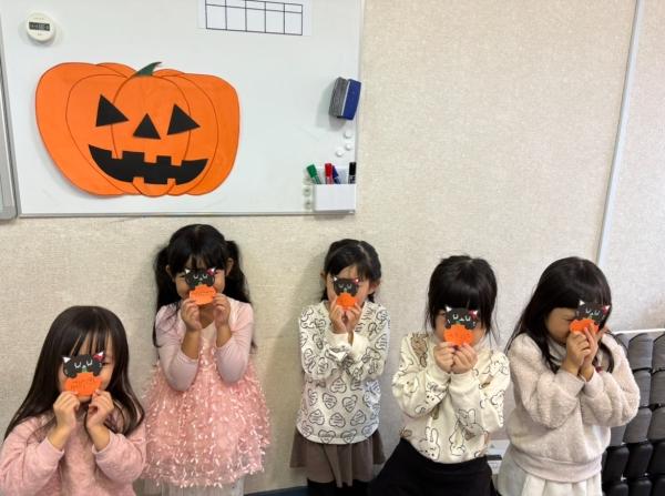 ht111552 お友達と一緒にイベントも。毎週楽しみに来てくれます