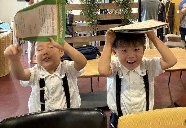 ht190085 夏の短期コースから入学の年中さん 挨拶も自然にできるようになりました。