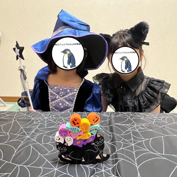 ht772313 初のハロウィン仕様の積み木。低学年～高校生まで盛り上がりました！