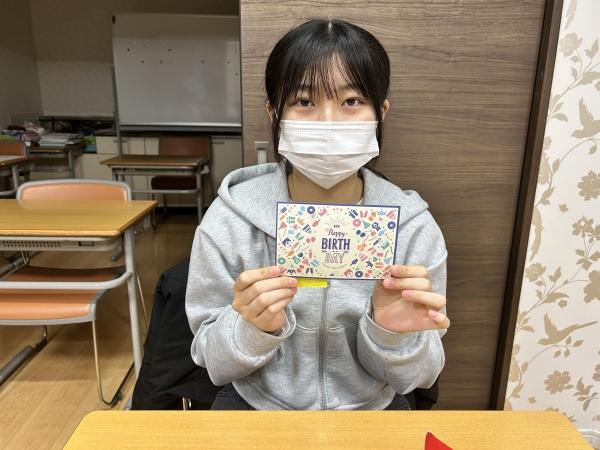 11月26日　Happy Birthday! ウィークリーテストいつも頑張ってるね！