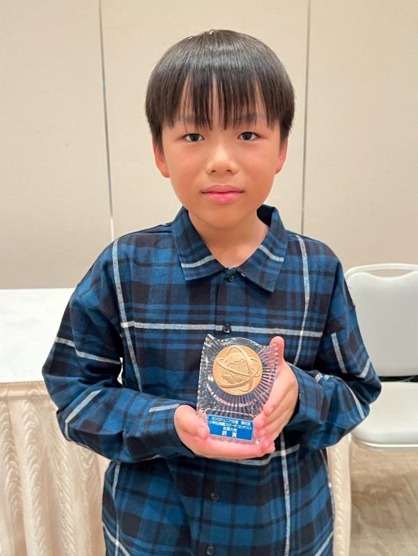 ht250271 全国小学生スピーチコンテストに出場！