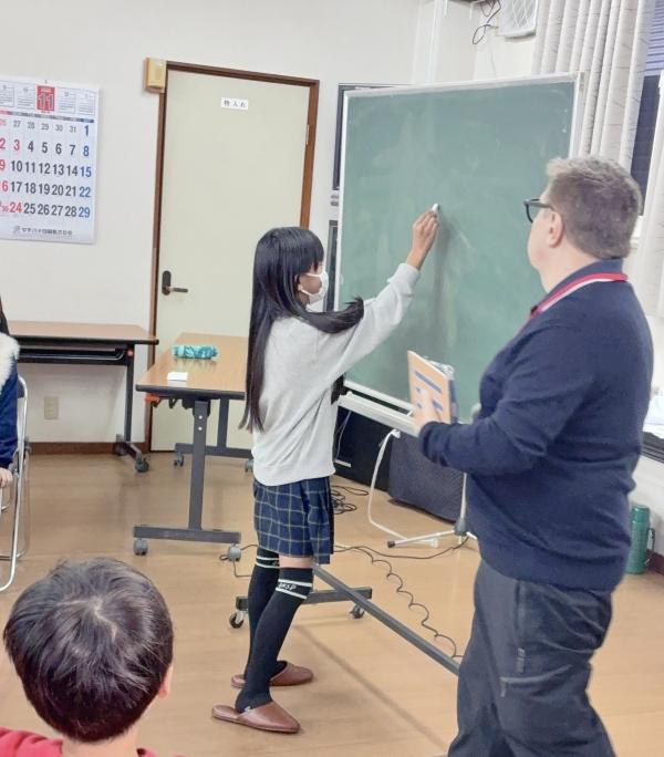 ht872552 イラストを見て、何を描いているか当てるよ！