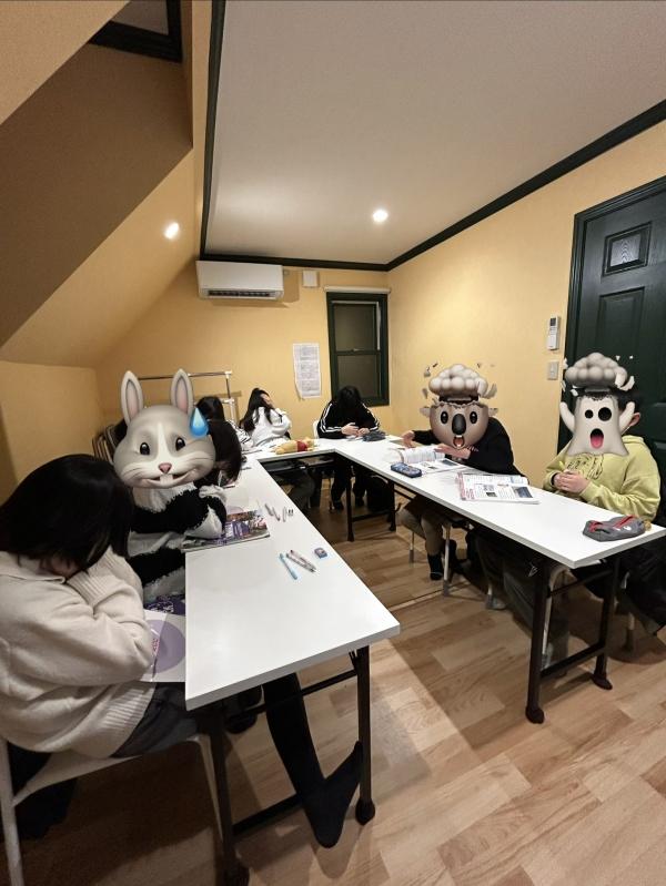 ht040323B え！みんなどうしたの？ご安心ください。暗記暗唱の前の練習タイムで必死なのです笑暗記が上手になった PAクラス！