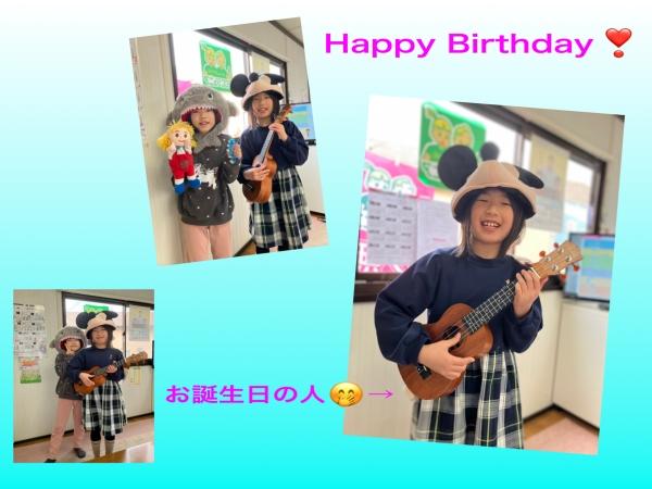 ht250357 お誕生日の生徒さん♡ 楽しくお祝いが出来ました♪ このクラスは被り物が大好きで、授業中ずっと被ってました！