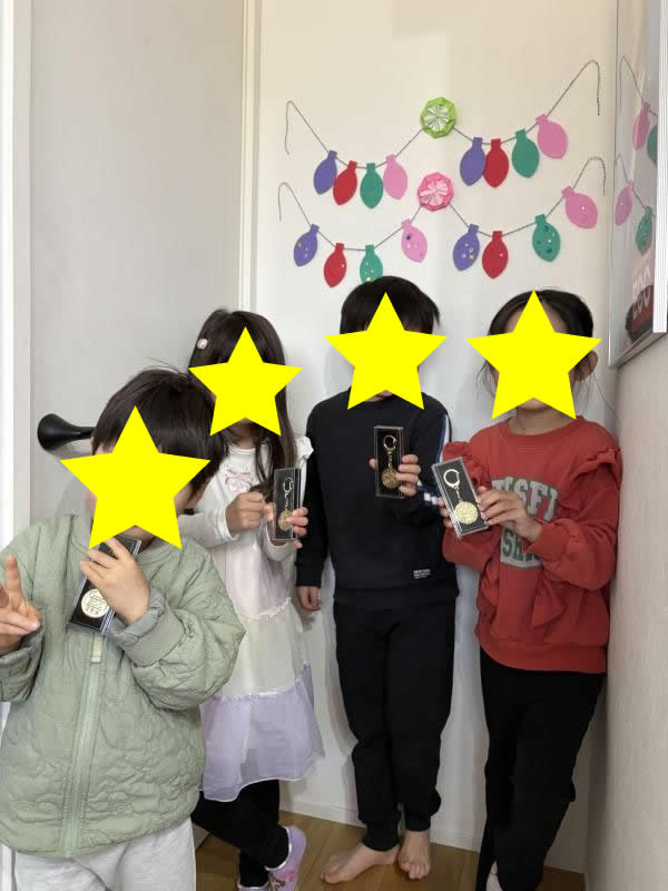 ht121895 ECC児童英語検定試験100点満点おめでとう！