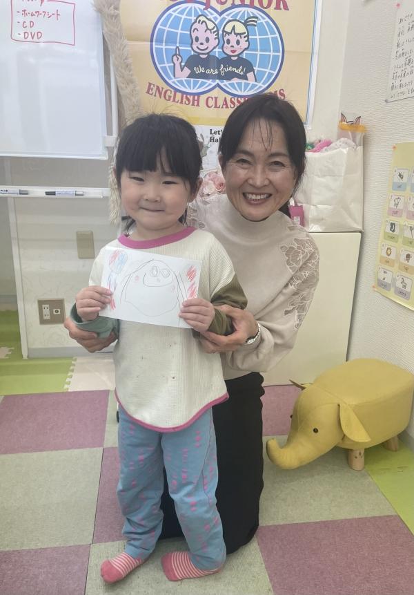 ht272389v 最年少の3歳の生徒さん。レッスン最終日、「てんてー！」と言って、おてがみを描いてきてくれました。