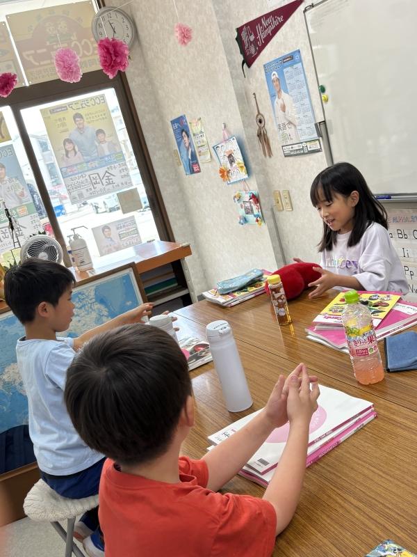 小学生英会話クラス/1-2年生土曜日クラス