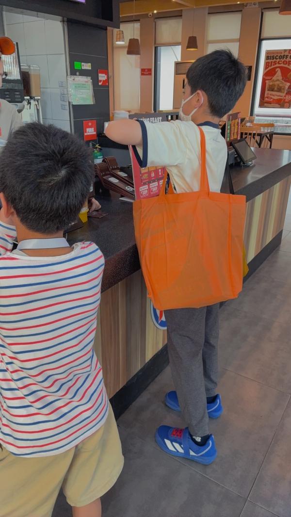 ht872552 自分で注文するのも慣れたよ！