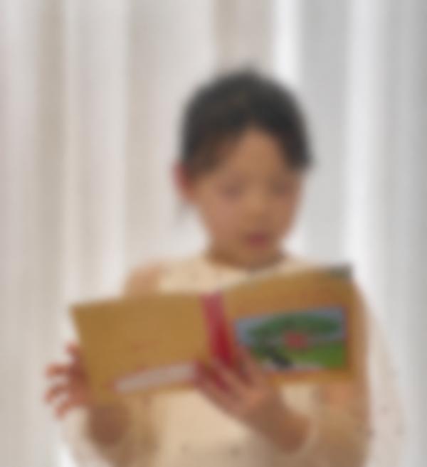 【3年生クラス　多読本の音読発表】