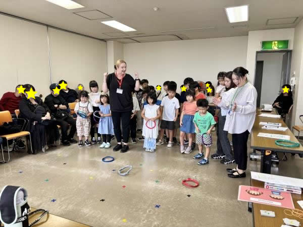 ht111949 たくさん英語を話せるように工夫したRing Tossゲーム！
